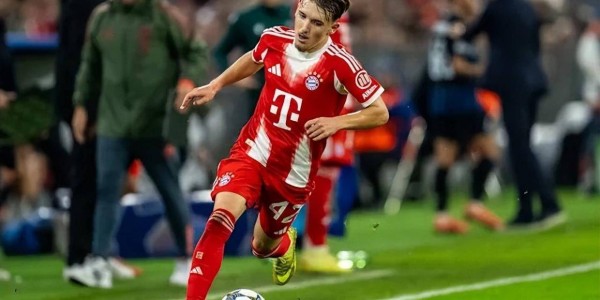 拜仁17岁小将成德国足坛最受瞩目的新星，英超三大豪门已派出球探